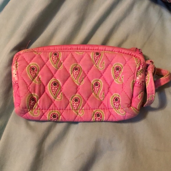 Vera Bradley clutch - Picture 1 of 2